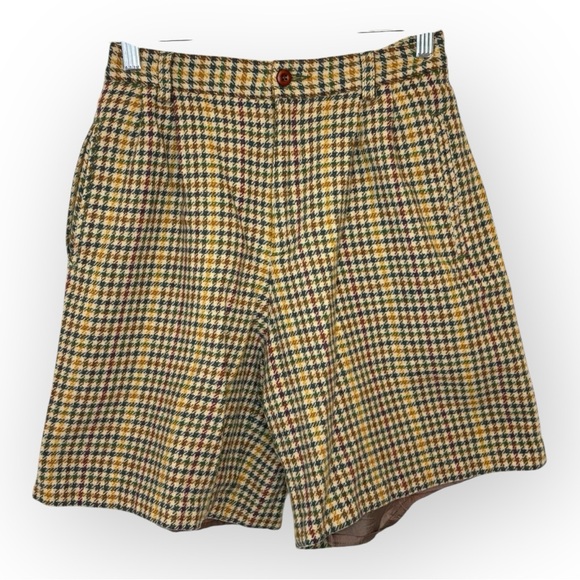 Vintage Lizsport Wool Plaid Shorts 90s High Rise Pleated Wool Blend - Size 8 - Picture 1 of 7